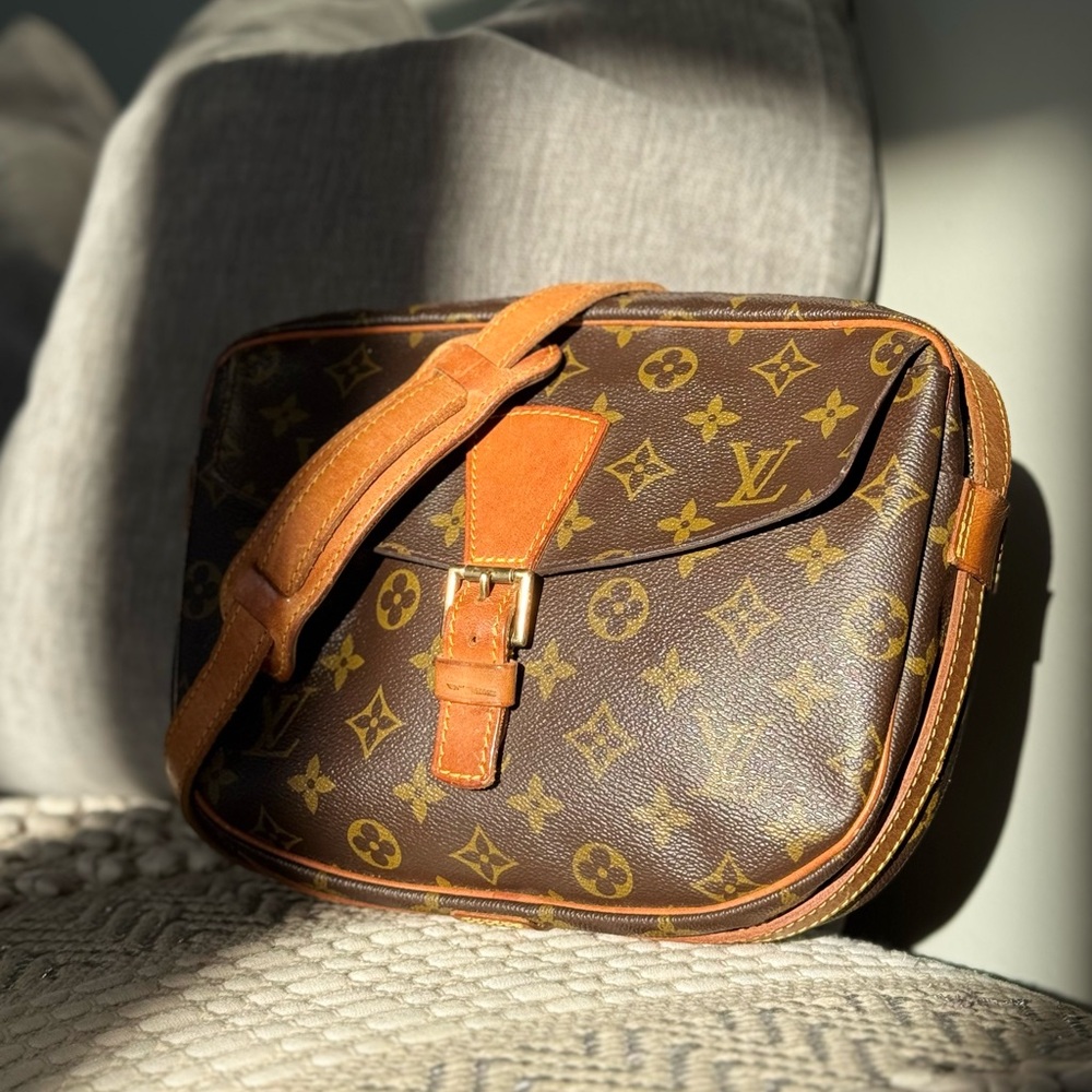 Louis Vuitton - Jeune Fille (Monogram, GM size)